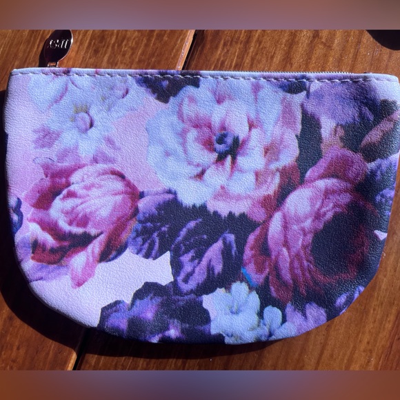 2 IPSY Pouches/Make up/Cosmetic Bags - Picture 6 of 8